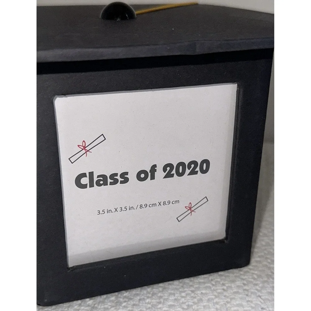 Graduation Cap Photo Frame Cube Black Mortarboard with Gold Tassel 3.5x3.5 Class